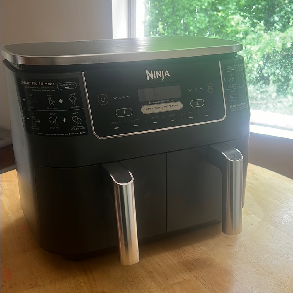 Ninja DualZone Air Fryer in Black